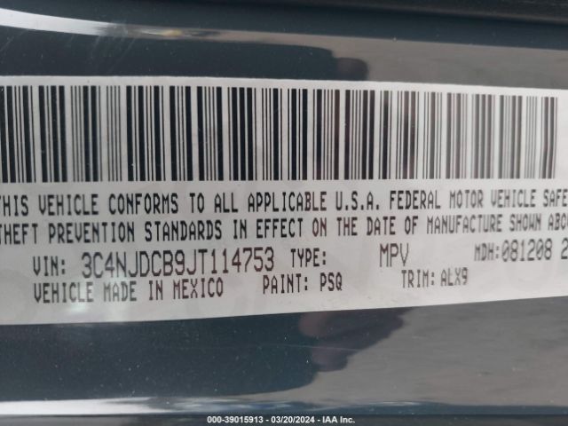 Photo 8 VIN: 3C4NJDCB9JT114753 - JEEP COMPASS 