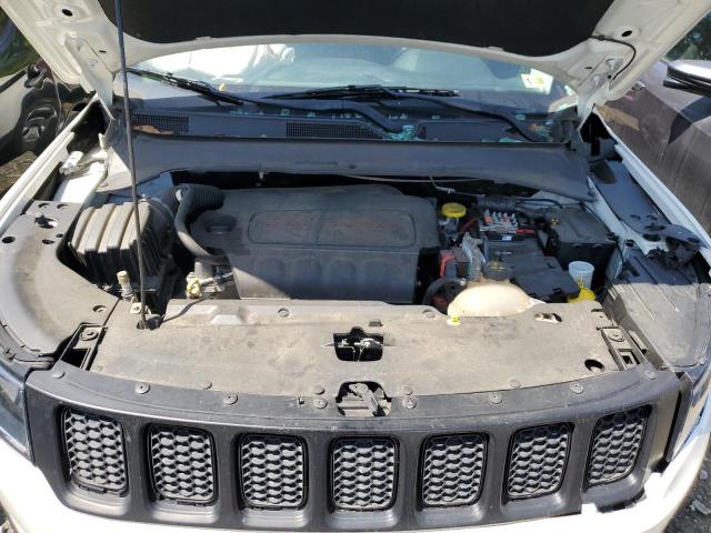 Photo 11 VIN: 3C4NJDCB9JT210821 - JEEP COMPASS 