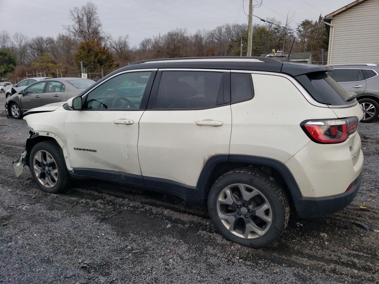 Photo 1 VIN: 3C4NJDCB9JT284854 - JEEP COMPASS 