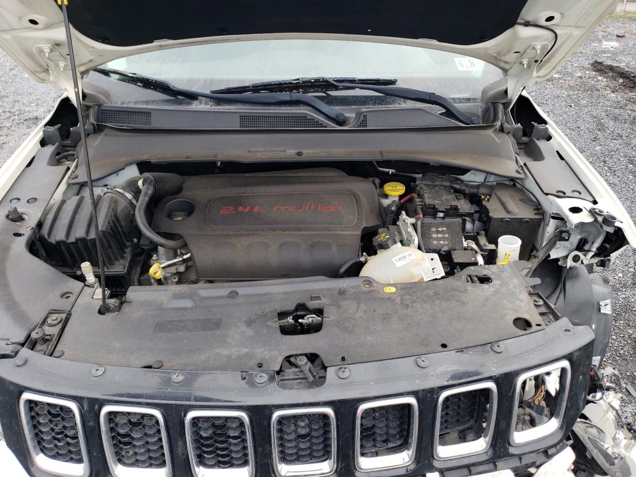 Photo 11 VIN: 3C4NJDCB9JT284854 - JEEP COMPASS 