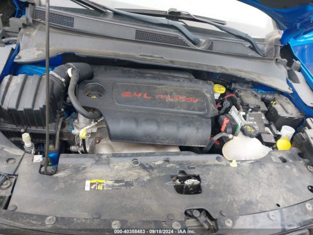 Photo 9 VIN: 3C4NJDCB9JT307601 - JEEP COMPASS 