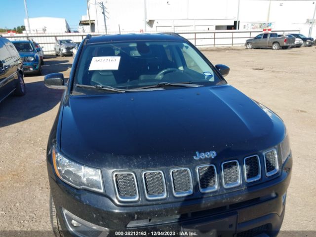 Photo 5 VIN: 3C4NJDCB9JT470359 - JEEP COMPASS 