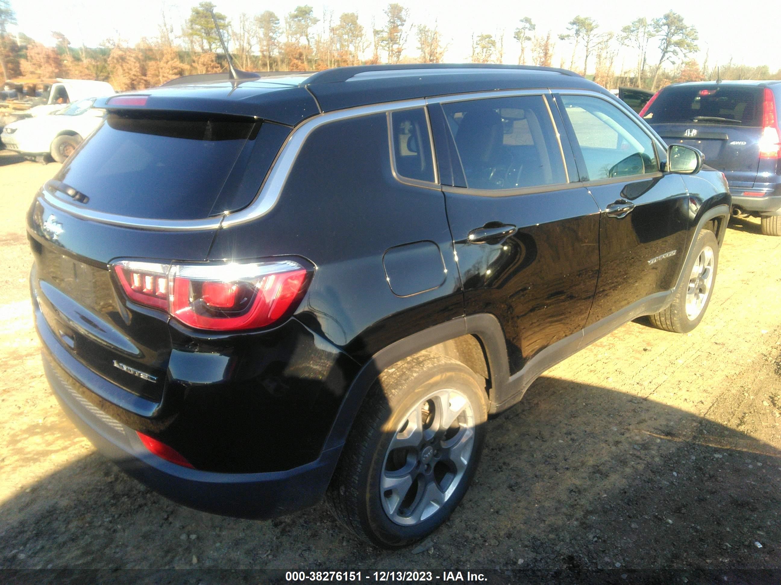 Photo 3 VIN: 3C4NJDCB9KT796065 - JEEP COMPASS 