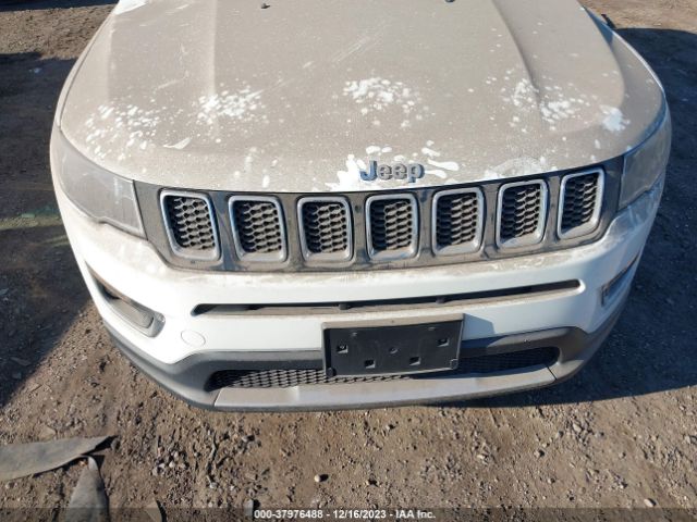 Photo 5 VIN: 3C4NJDCB9KT800583 - JEEP COMPASS 