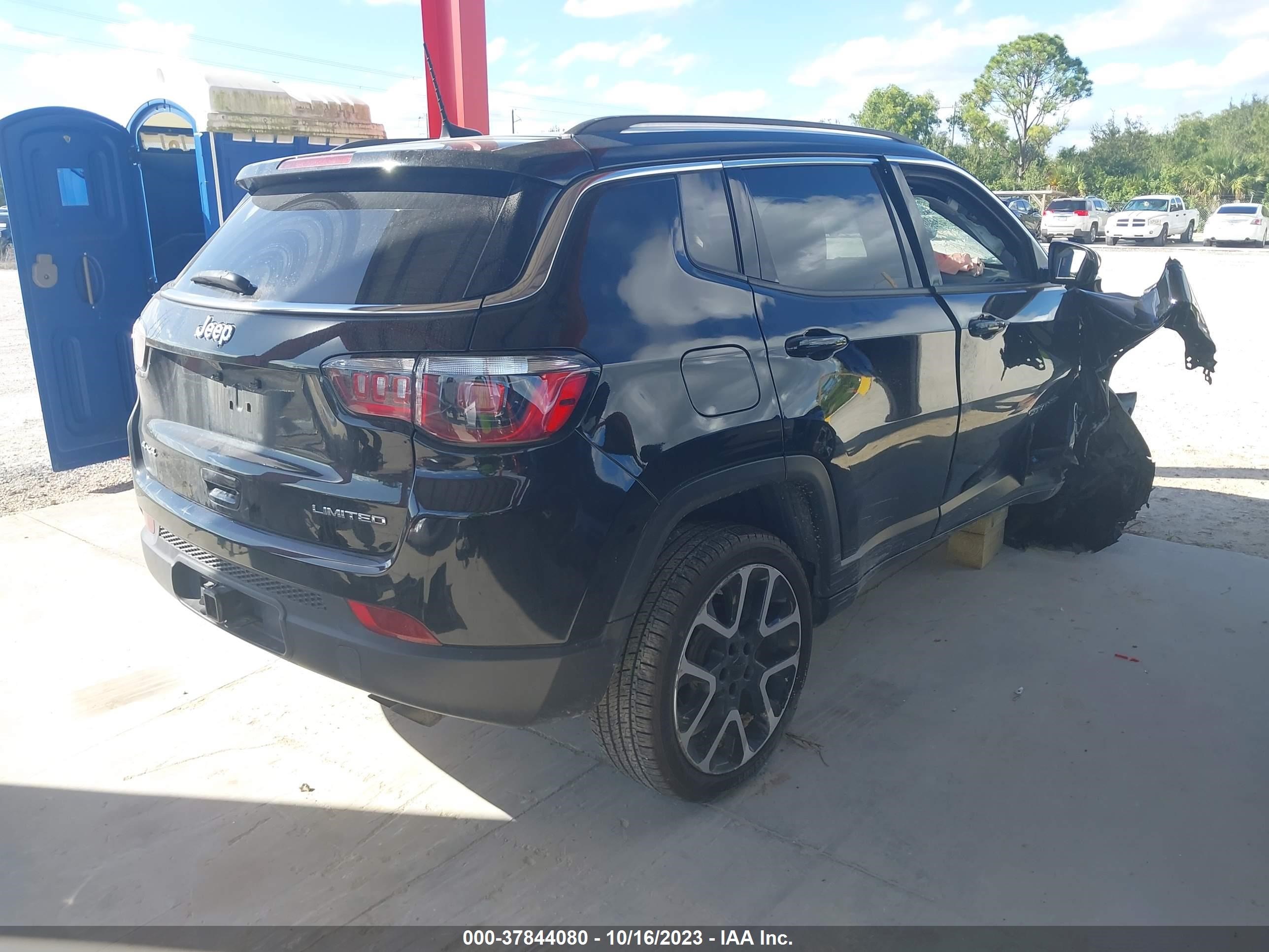 Photo 3 VIN: 3C4NJDCB9LT146508 - JEEP COMPASS 