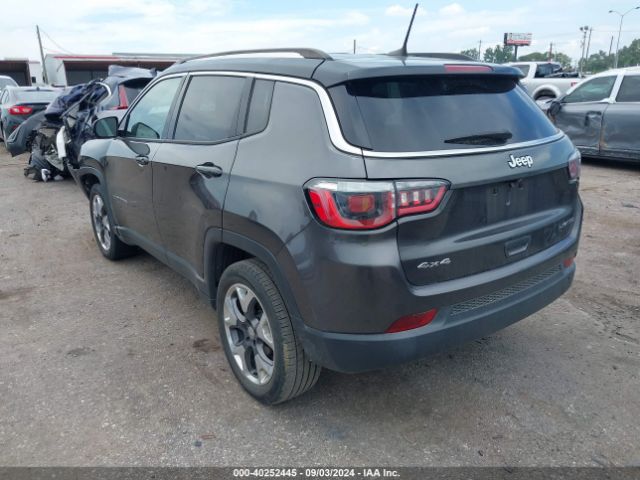 Photo 2 VIN: 3C4NJDCBXJT252284 - JEEP COMPASS 