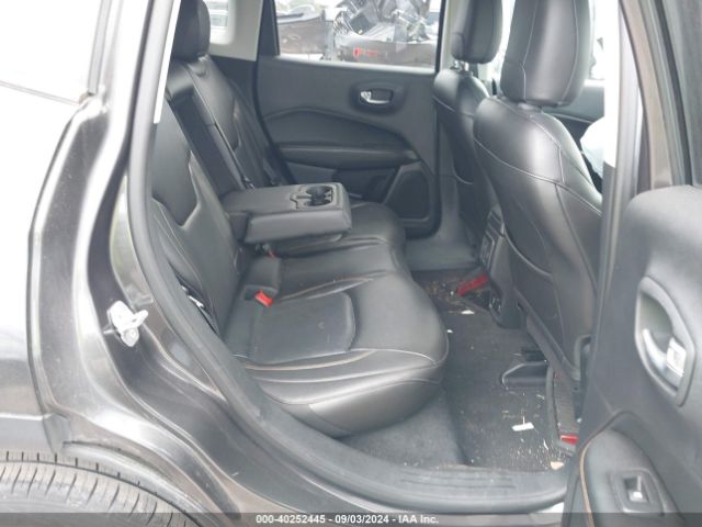 Photo 7 VIN: 3C4NJDCBXJT252284 - JEEP COMPASS 