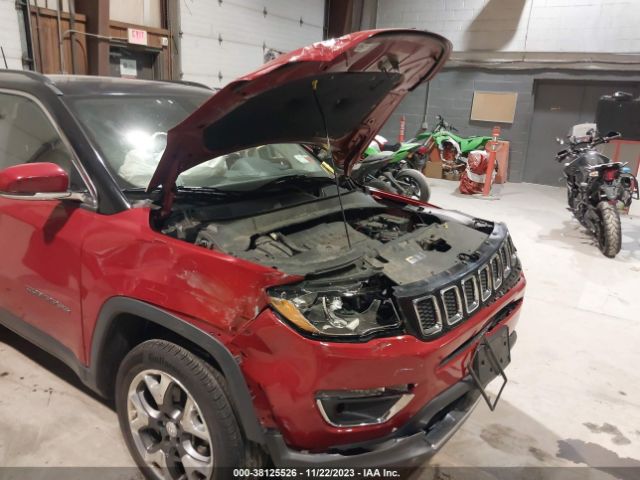 Photo 5 VIN: 3C4NJDCBXJT280652 - JEEP COMPASS 