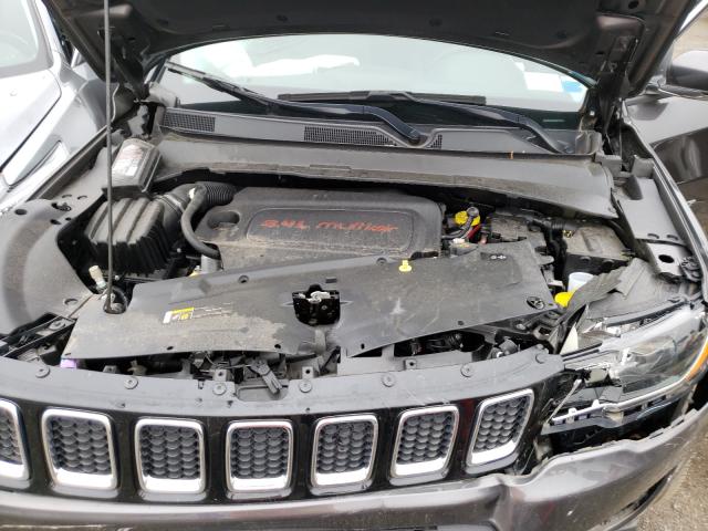 Photo 6 VIN: 3C4NJDCBXJT314069 - JEEP COMPASS 