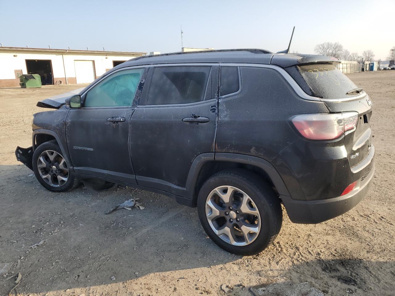 Photo 1 VIN: 3C4NJDCBXJT333799 - JEEP COMPASS 