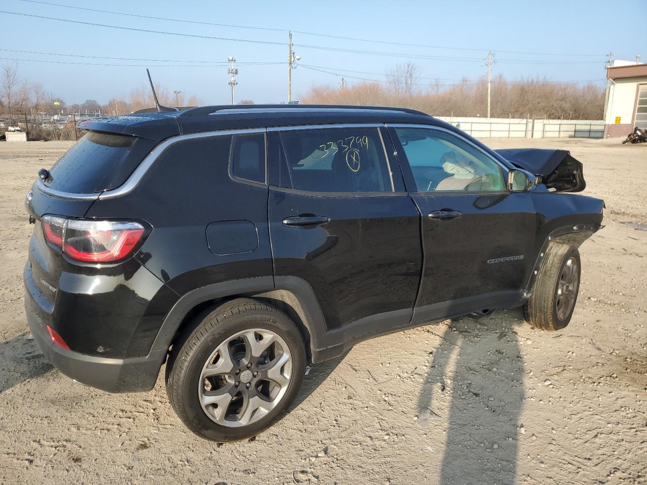 Photo 2 VIN: 3C4NJDCBXJT333799 - JEEP COMPASS 