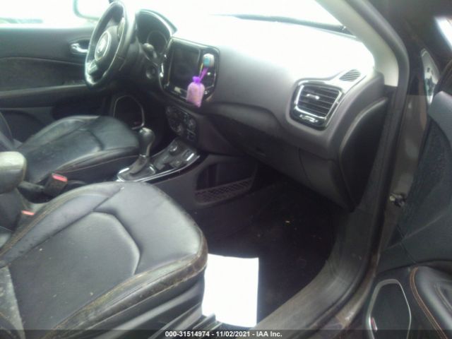 Photo 4 VIN: 3C4NJDCBXJT398457 - JEEP COMPASS 