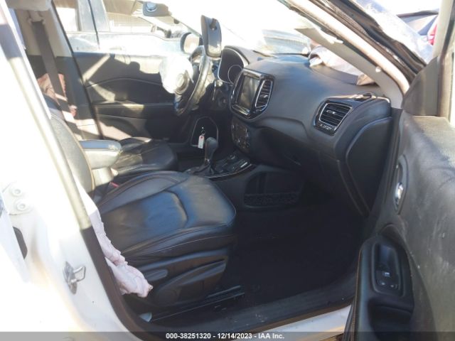 Photo 4 VIN: 3C4NJDCBXLT200219 - JEEP COMPASS 