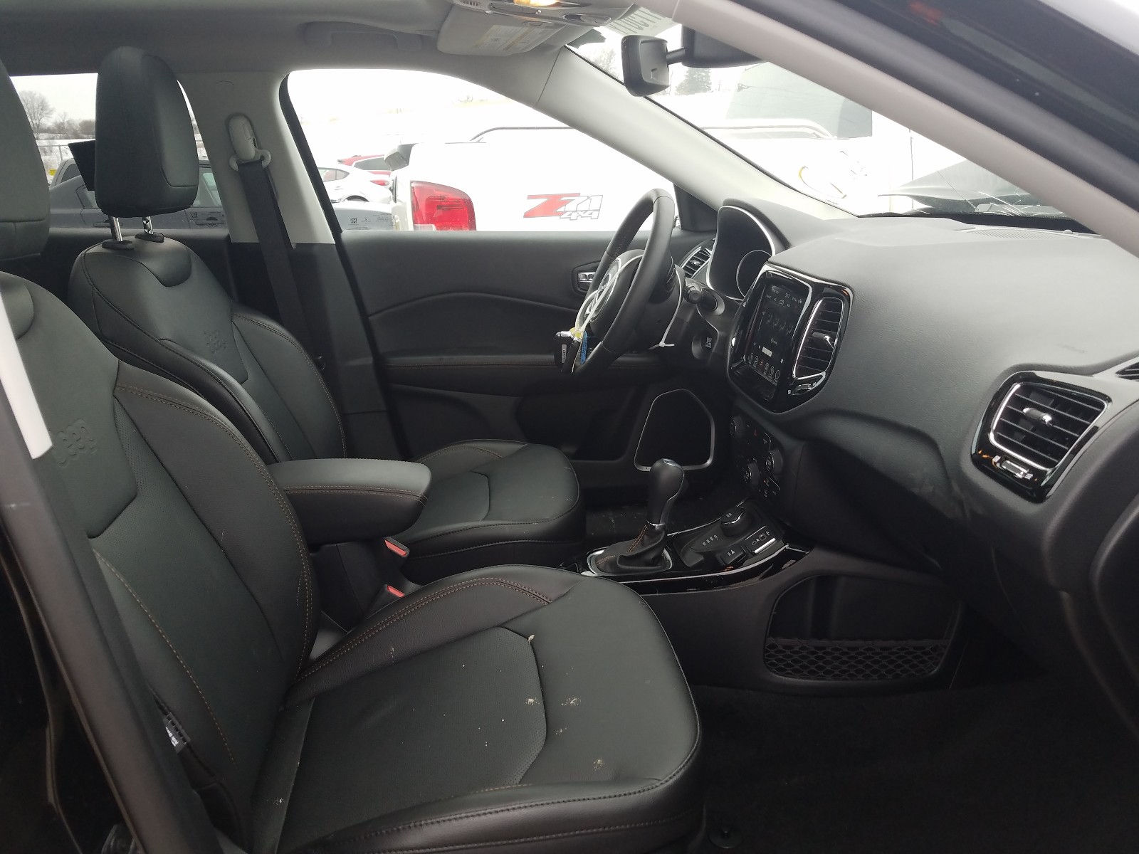 Photo 4 VIN: 3C4NJDCBXLT238565 - JEEP COMPASS LI 