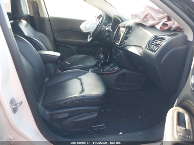 Photo 4 VIN: 3C4NJDCBXMT573214 - JEEP COMPASS 