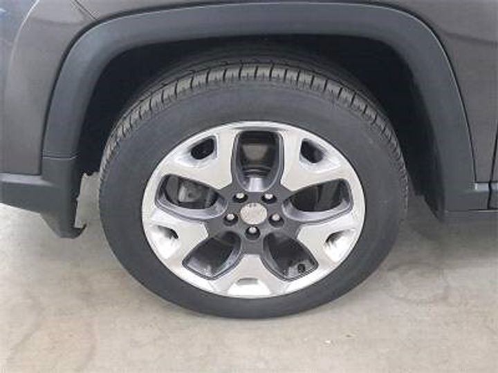 Photo 4 VIN: 3C4NJDCH6JT280376 - JEEP COMPASS 