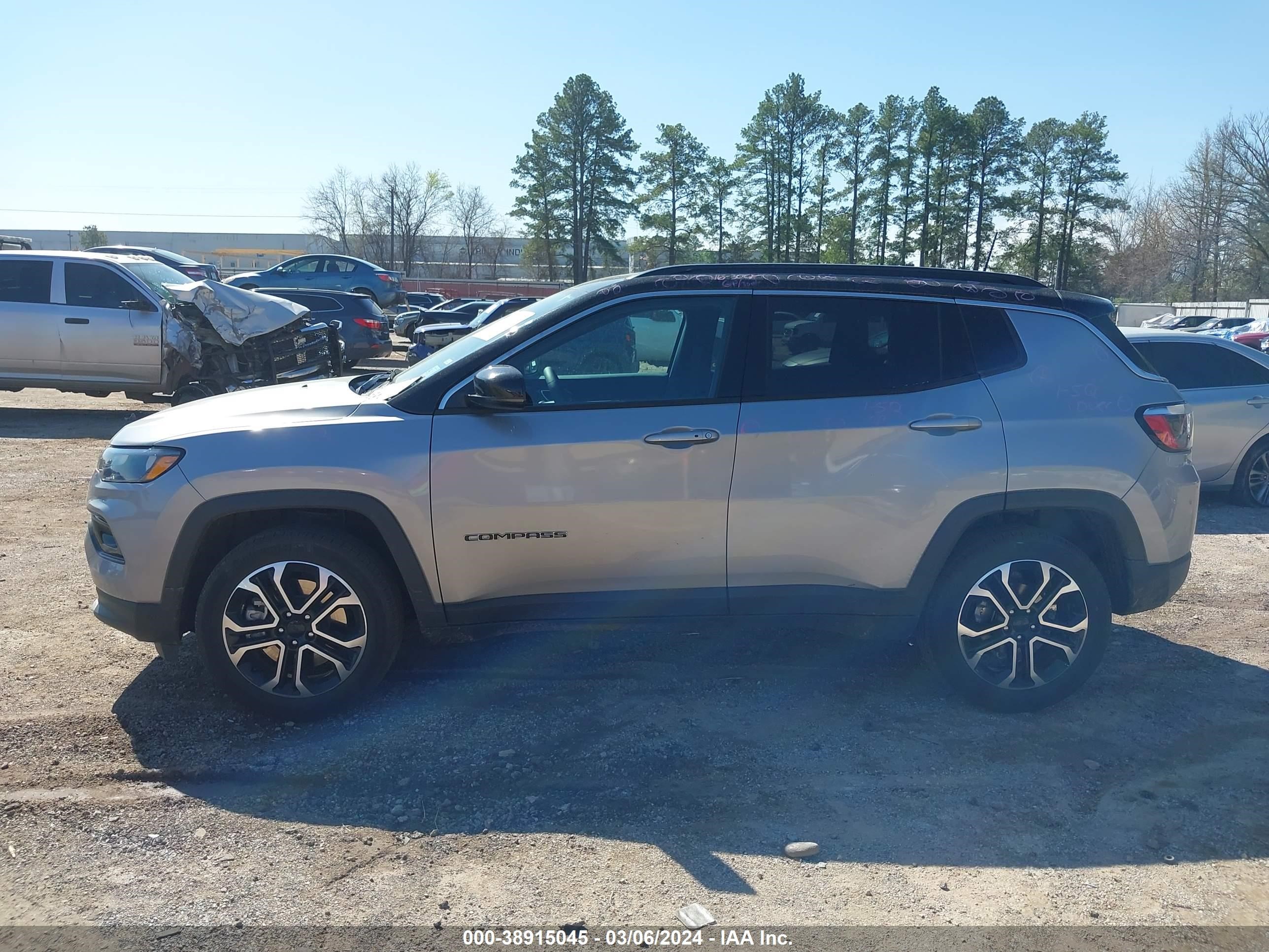 Photo 13 VIN: 3C4NJDCN5PT565665 - JEEP COMPASS 