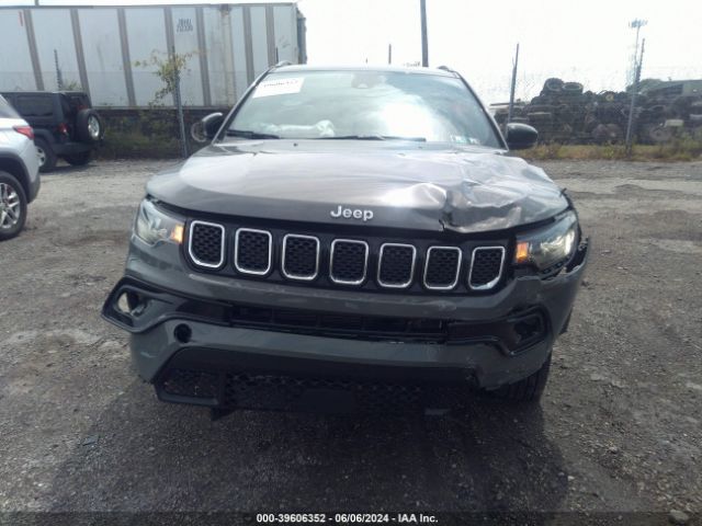 Photo 5 VIN: 3C4NJDCNXRT590709 - JEEP COMPASS 