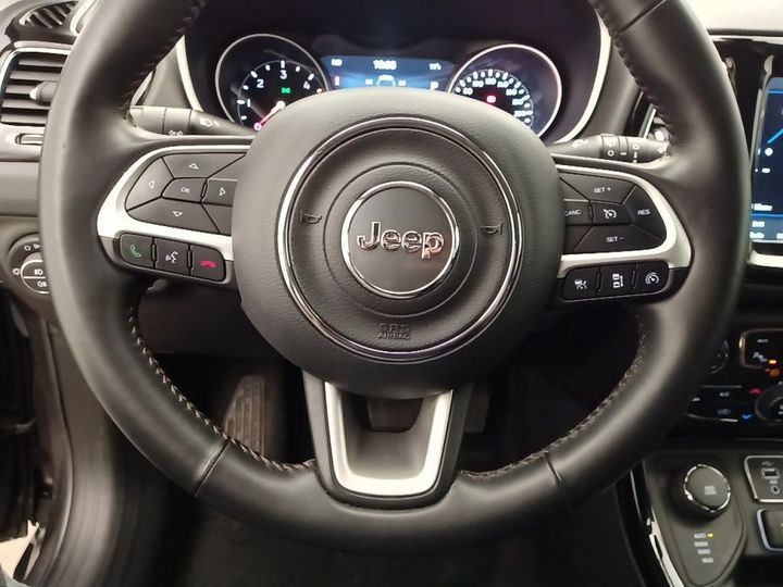 Photo 24 VIN: 3C4NJDCY0KT680080 - JEEP COMPASS &#3917 