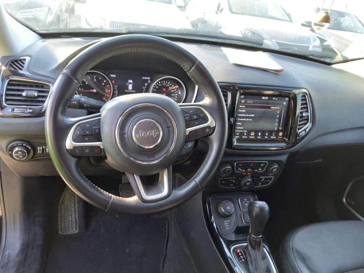 Photo 12 VIN: 3C4NJDCY1JT442236 - JEEP COMPASS 