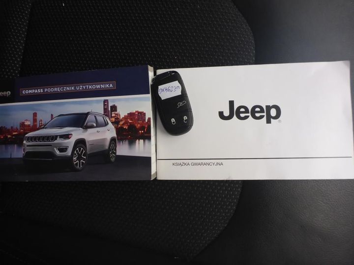 Photo 12 VIN: 3C4NJDCY8KT723046 - JEEP COMPASS 