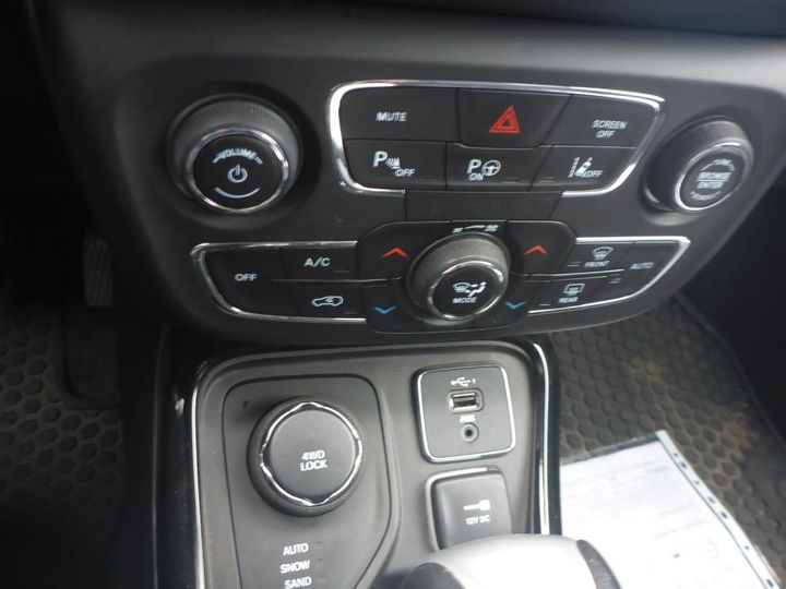 Photo 13 VIN: 3C4NJDCY8KT723046 - JEEP COMPASS 