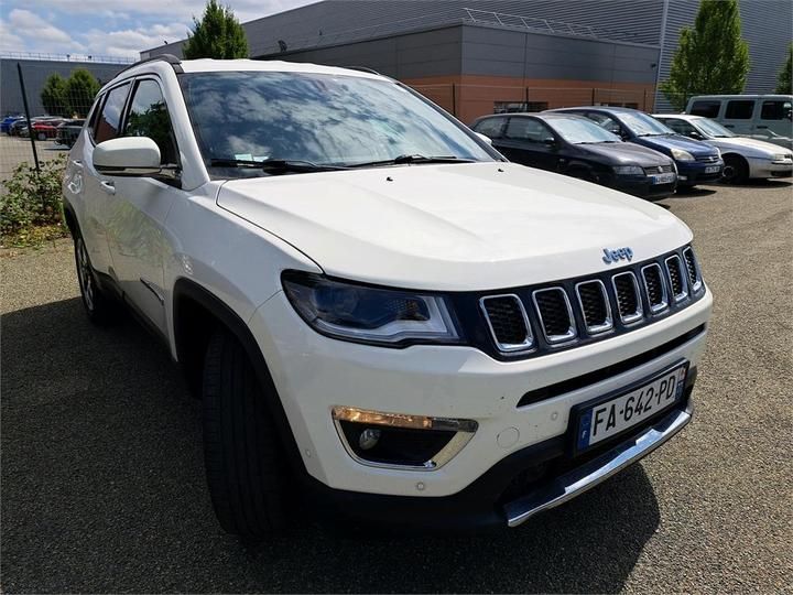 Photo 4 VIN: 3C4NJDCY9JT463755 - 55 JEEP COMPASS 