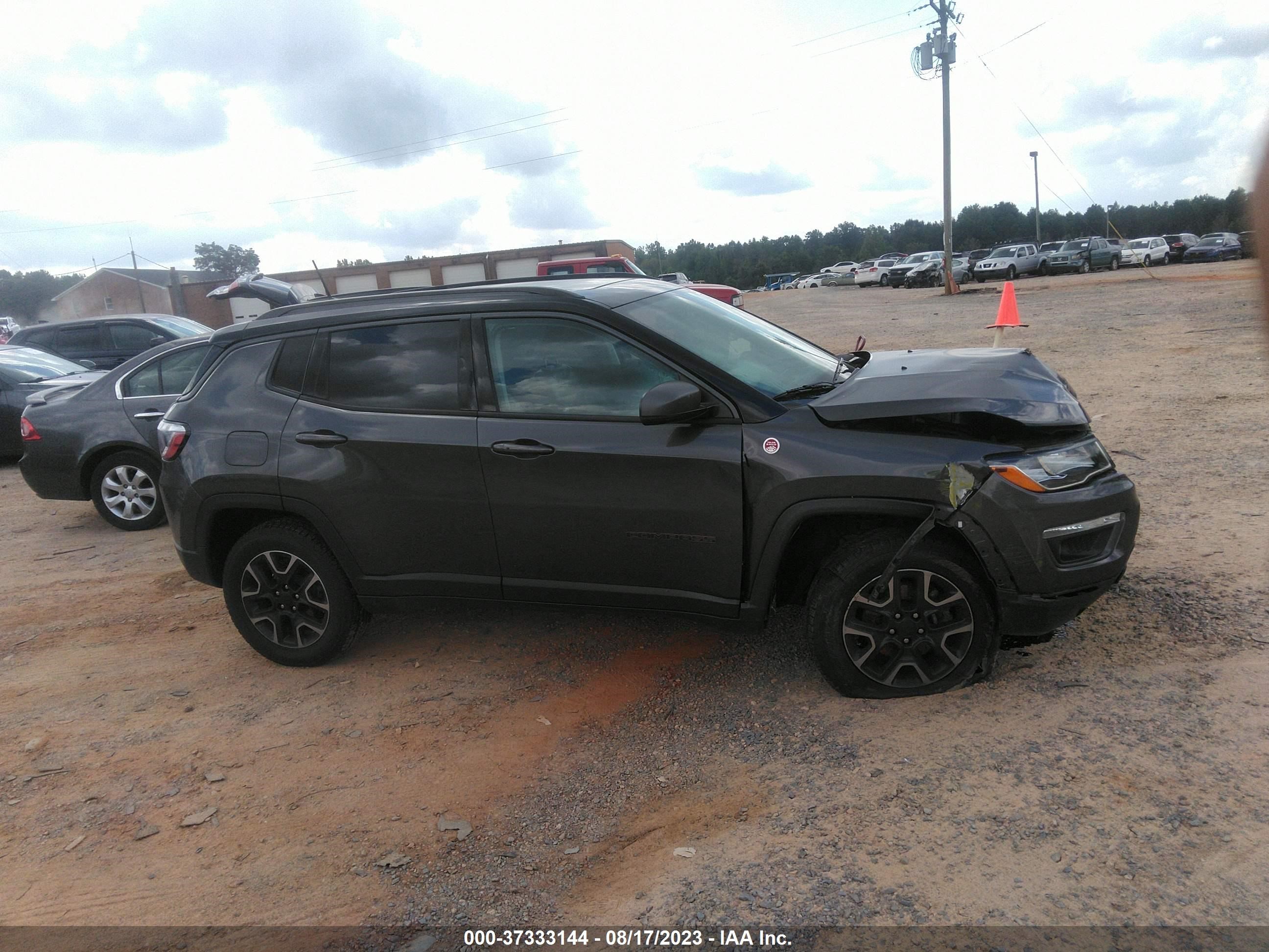 Photo 12 VIN: 3C4NJDDB0KT595086 - JEEP COMPASS 