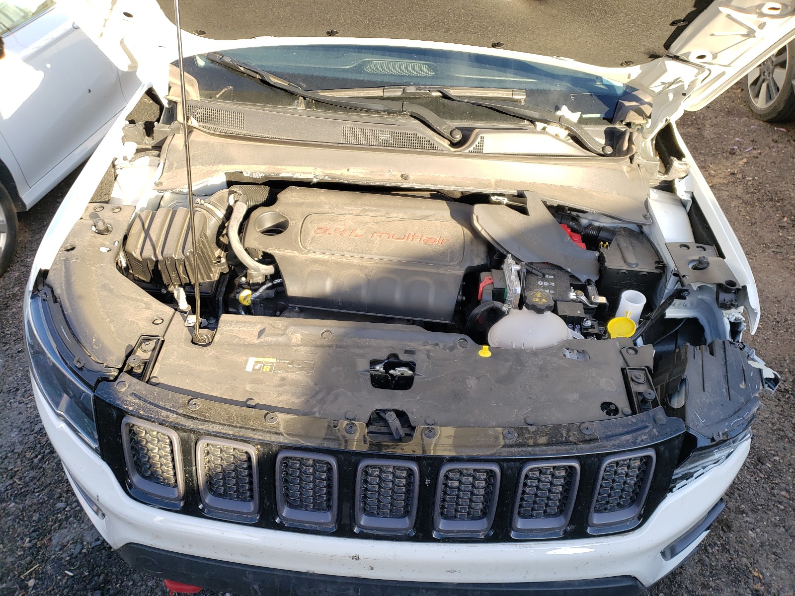 Photo 6 VIN: 3C4NJDDB0LT232630 - JEEP COMPASS TR 