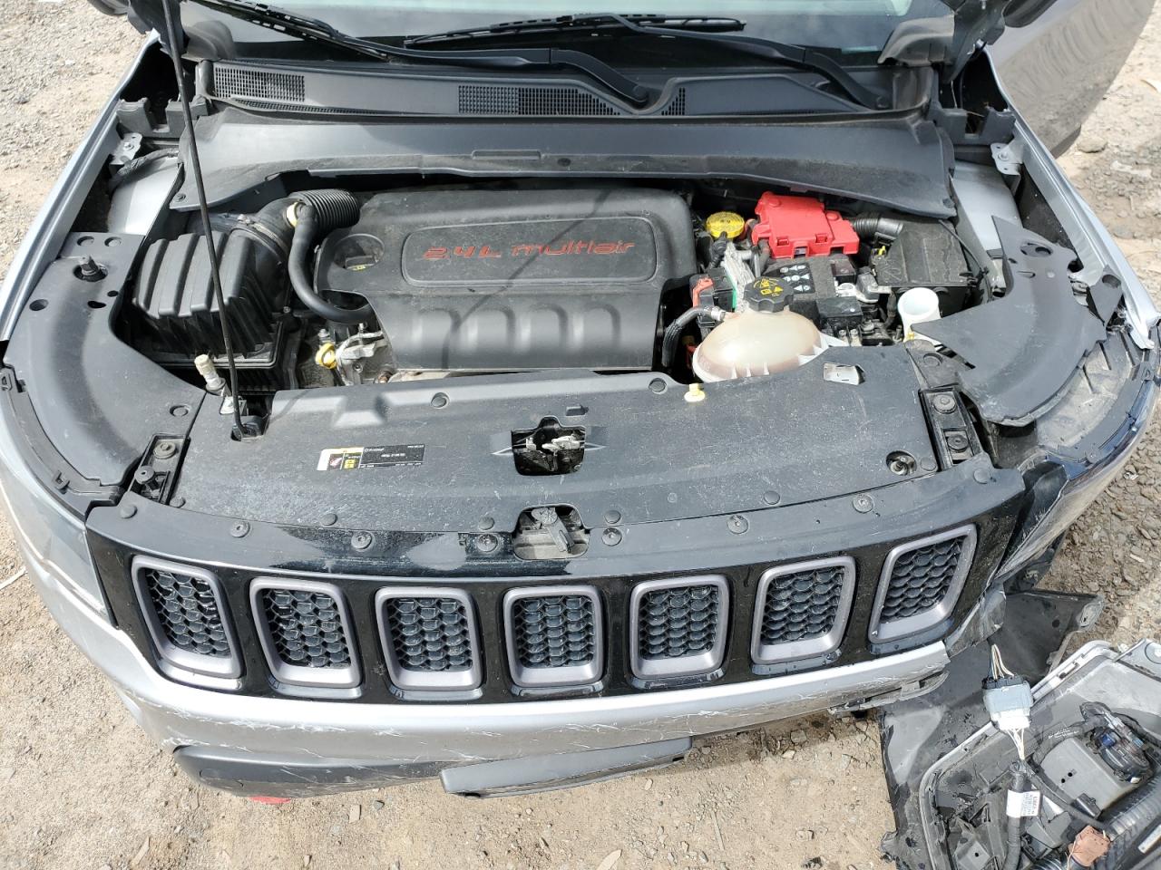 Photo 11 VIN: 3C4NJDDB0MT520469 - JEEP COMPASS 