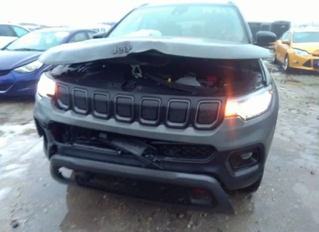 Photo 5 VIN: 3C4NJDDB0NT163408 - JEEP COMPASS 