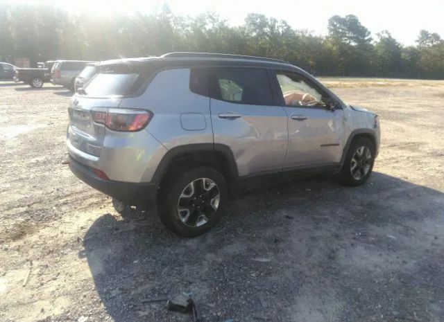 Photo 3 VIN: 3C4NJDDB1JT371856 - JEEP COMPASS 