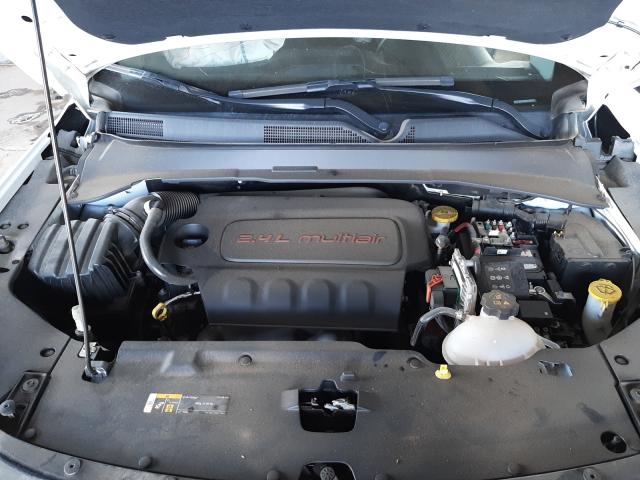 Photo 6 VIN: 3C4NJDDB1KT671351 - JEEP COMPASS 