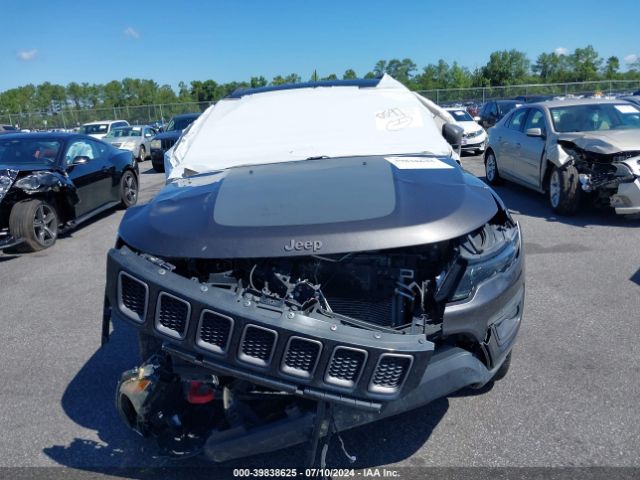 Photo 5 VIN: 3C4NJDDB1KT722265 - JEEP COMPASS 