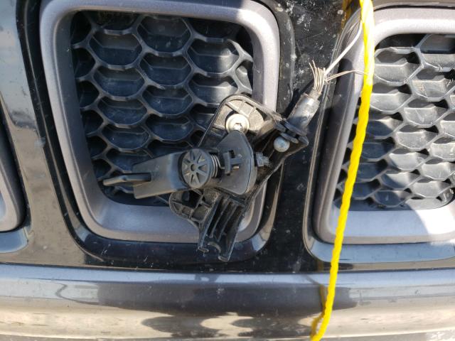 Photo 6 VIN: 3C4NJDDB1KT739762 - JEEP COMPASS 