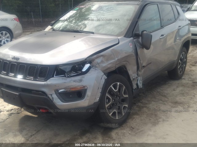 Photo 5 VIN: 3C4NJDDB1KT790503 - JEEP COMPASS 