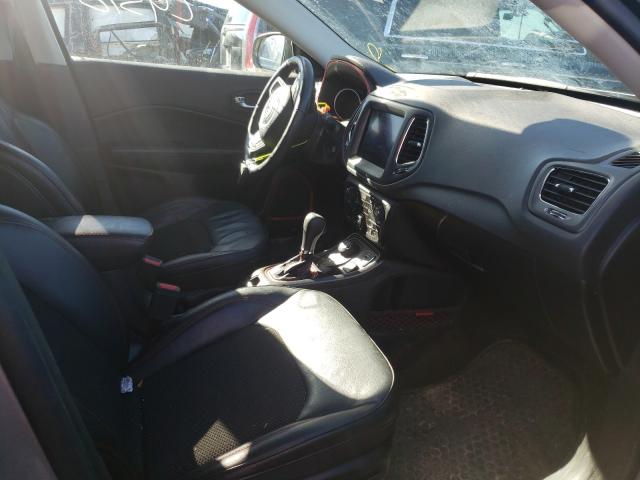 Photo 4 VIN: 3C4NJDDB1KT790520 - JEEP COMPASS TR 