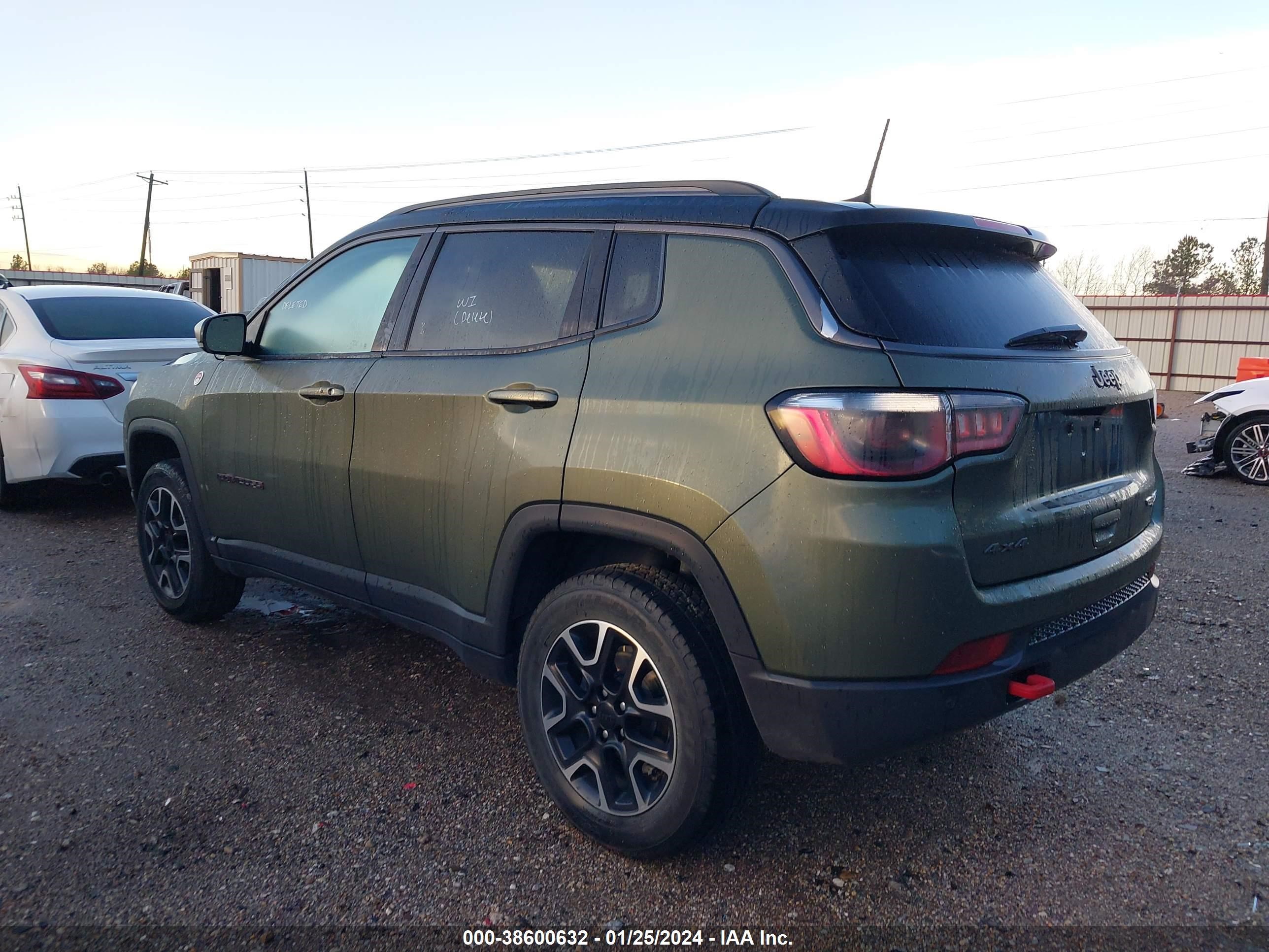 Photo 2 VIN: 3C4NJDDB1MT511778 - JEEP COMPASS 