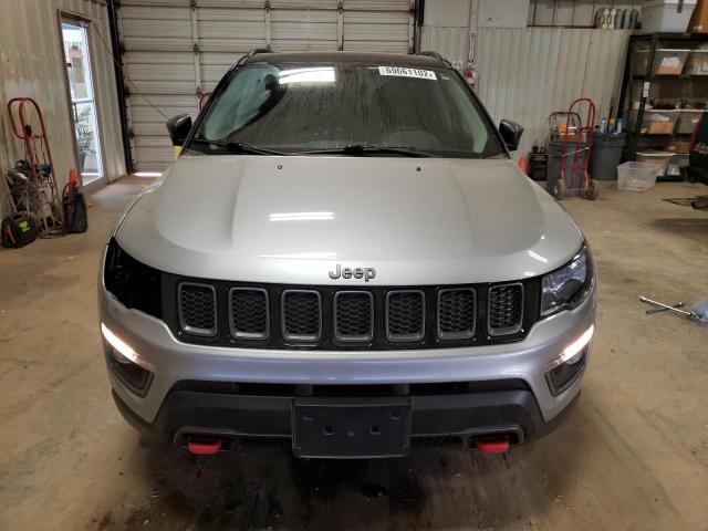 Photo 4 VIN: 3C4NJDDB2HT617100 - JEEP COMPASS TR 