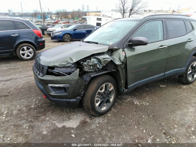 Photo 5 VIN: 3C4NJDDB2JT163064 - JEEP COMPASS 