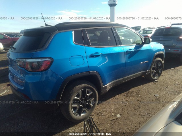 Photo 3 VIN: 3C4NJDDB2JT307468 - JEEP COMPASS 