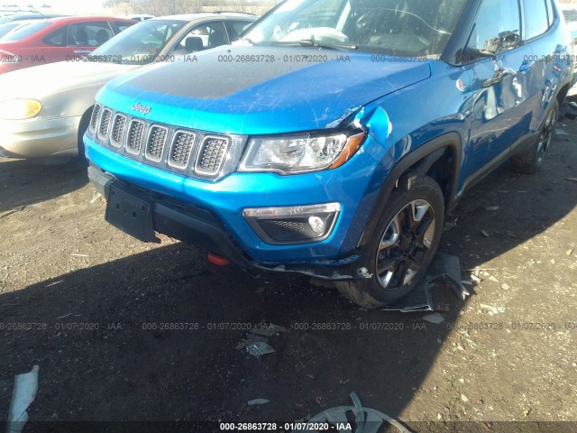 Photo 5 VIN: 3C4NJDDB2JT307468 - JEEP COMPASS 