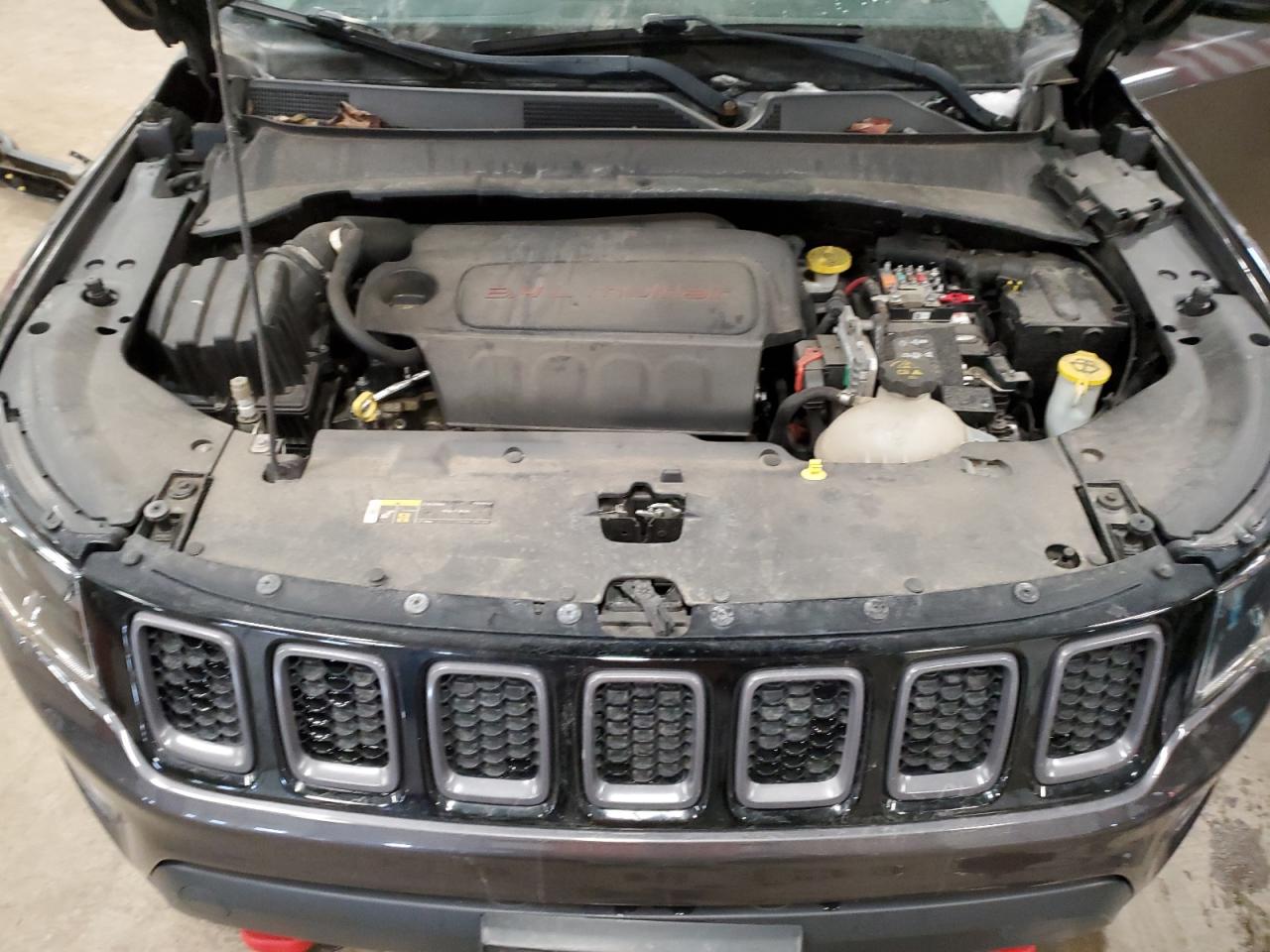 Photo 10 VIN: 3C4NJDDB2JT367167 - JEEP COMPASS 