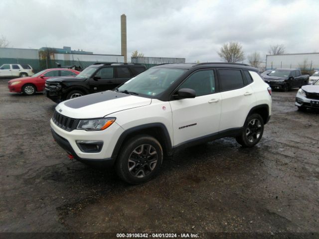 Photo 1 VIN: 3C4NJDDB2JT470010 - JEEP COMPASS 