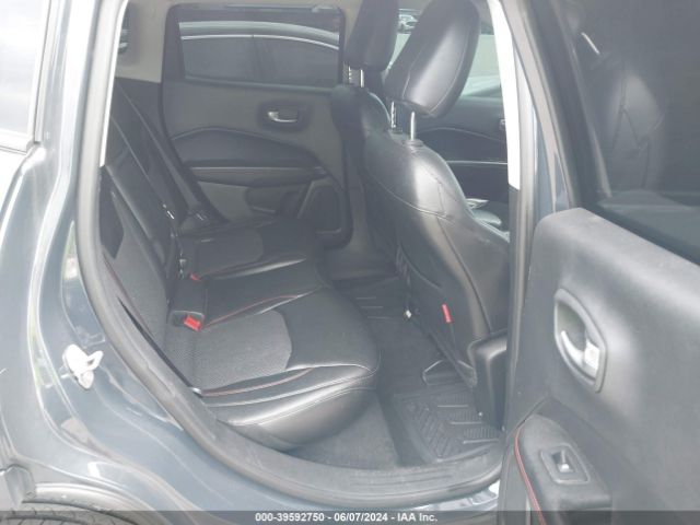 Photo 7 VIN: 3C4NJDDB2JT483601 - JEEP COMPASS 