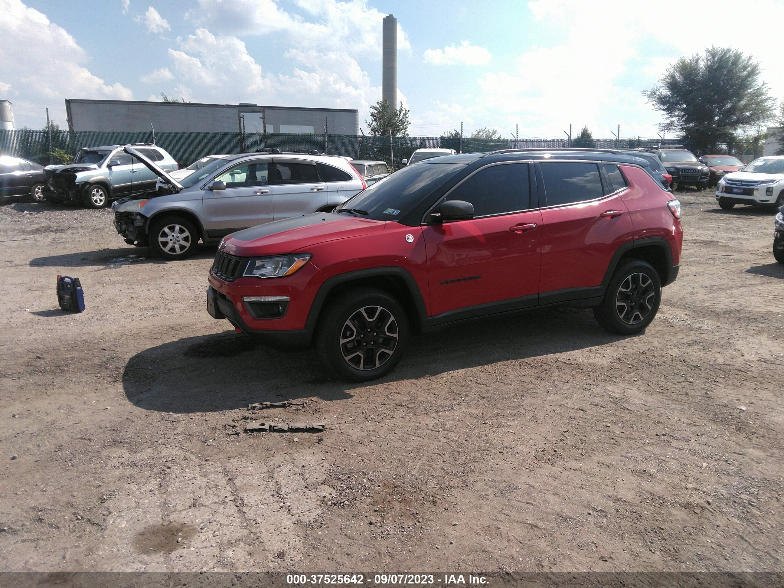 Photo 1 VIN: 3C4NJDDB2KT671200 - JEEP COMPASS 