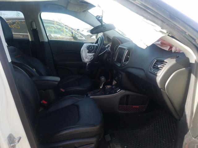 Photo 4 VIN: 3C4NJDDB2KT671245 - JEEP COMPASS TR 