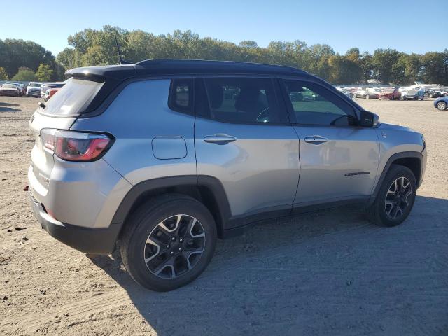 Photo 2 VIN: 3C4NJDDB2KT712912 - JEEP COMPASS TR 