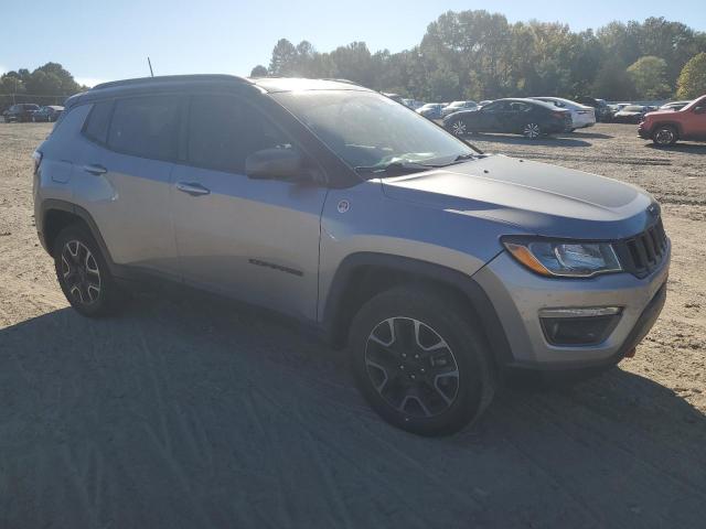 Photo 3 VIN: 3C4NJDDB2KT712912 - JEEP COMPASS TR 