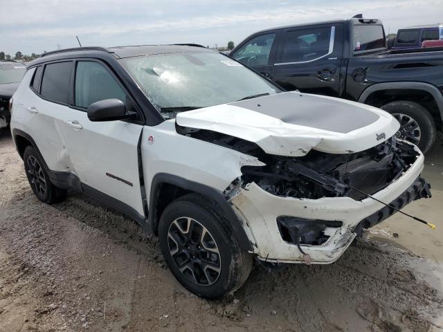 Photo 3 VIN: 3C4NJDDB2KT740001 - JEEP COMPASS TR 